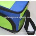 Nuevo diseño Cans Cooler Bag con correa ajustable Coolbag